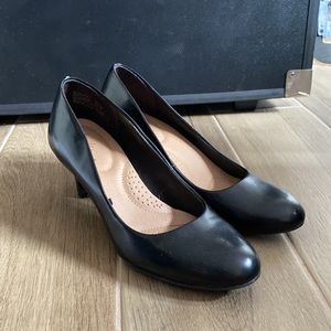 Dexflex Comfort Pumps